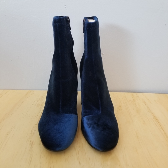 ALDO Cassydie Velvet Metallic Heel Navy Booties 8 - Picture 3 of 6